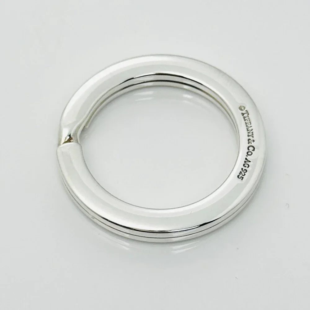 Tiffany & Co Heavy Thick Key Ring in Sterling Silver Keyring